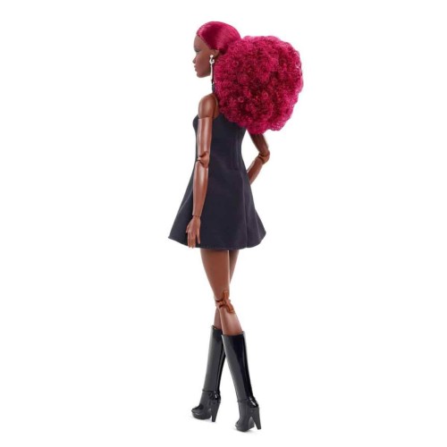 Barbie Basics İkonik Model 03 Koleksiyon Bebeği JBH75