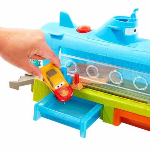 Disney ve Pixar Araba Yıkama Oyun Seti: Renk Değiştiren Araç HGV70