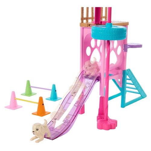 Barbie Stacie'nin Köpekçik Oyun Parkı HRM10 Barbie Stacie'nin Köpekçik Oyun Parkı HRM10