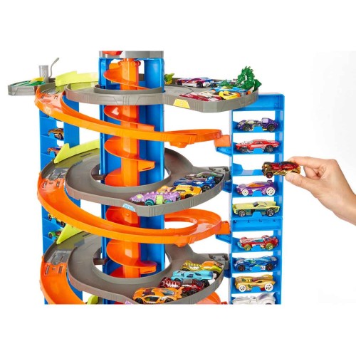 Hot Wheels Mega Garaj Oyun Seti GTT95