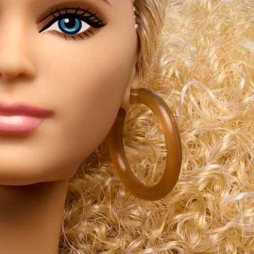 Barbie İkonik Koleksiyon Bebeği Model 07 JJX26 Barbie İkonik Koleksiyon Bebeği Model 07 JJX26