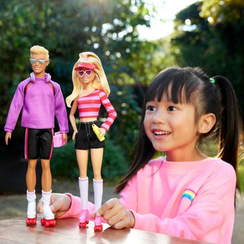 Barbie ve Ken Fashionistas 65. Yıl 2 li Parti Bebekleri HXK90 Barbie ve Ken Fashionistas 65. Yıl 2 li Parti Bebekleri HXK90